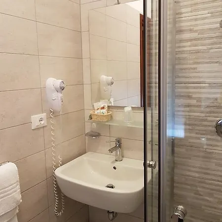 Otel Nazionale