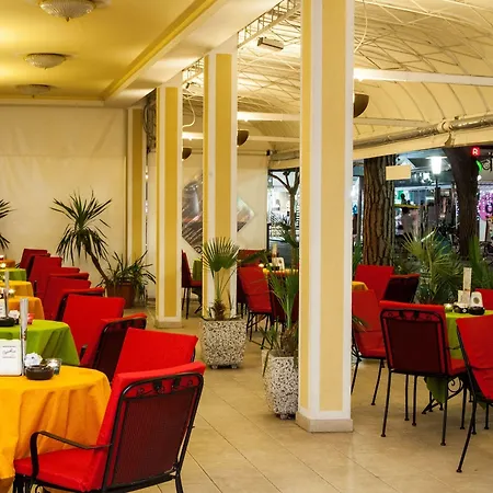 Nazionale 3* Τζεσόλο Λίντο